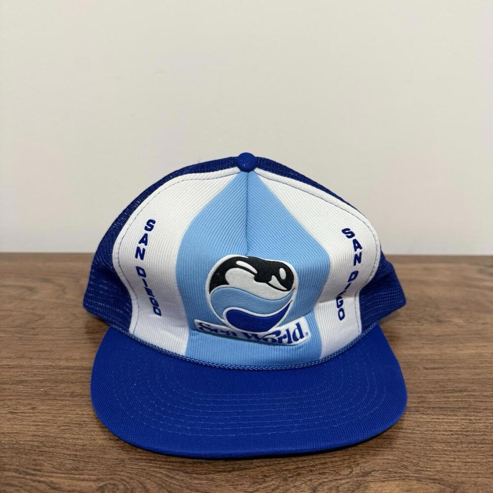 Vintage 80s Orca Sea World Mesh Trucker Hat White Men’s